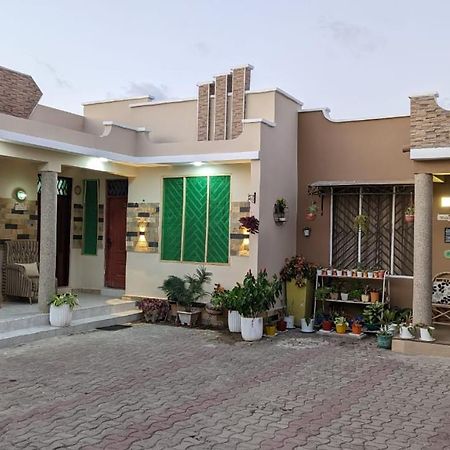 Babajay Family Home Dar es Salaam Exterior photo